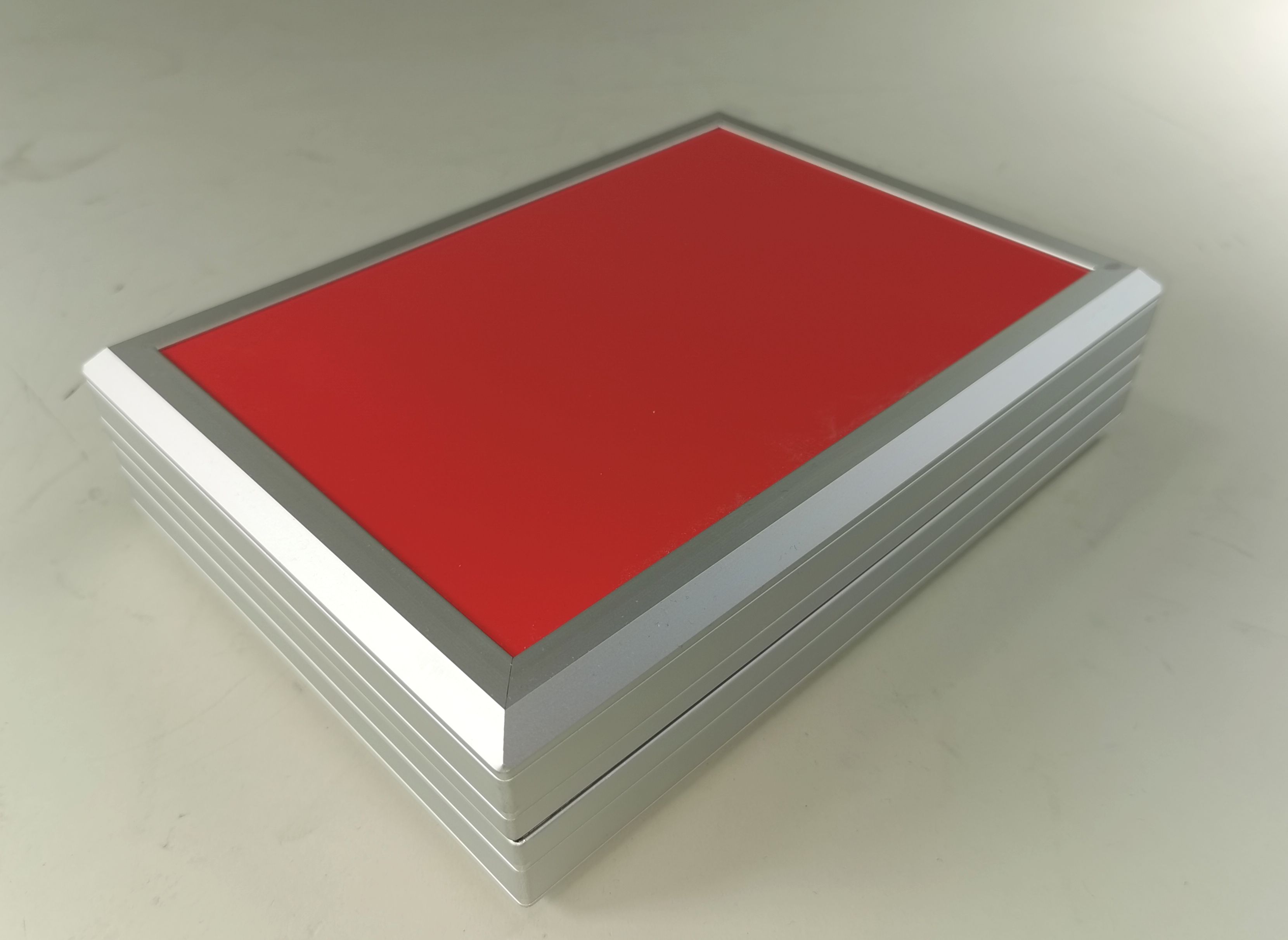 SOLID-LITE ETUI Aluminium-Case rot